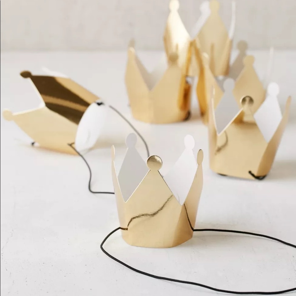 URBAN OUTFITTERS Mini Party Crowns Set GOLD NEW birthdays special occasion
